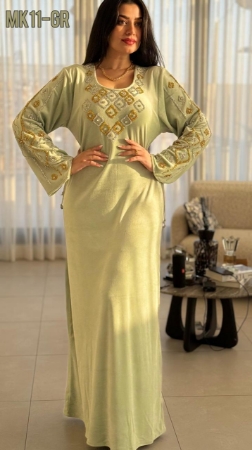 صورة جلابية مخمل مبطن  اخضر مصفرm11